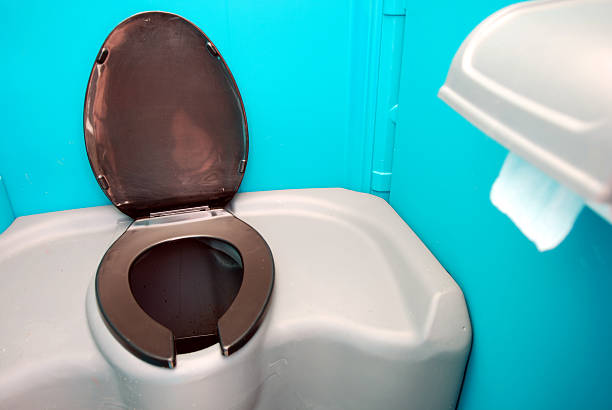 Best Portable restroom trailer rental  in Columbus Grove, OH